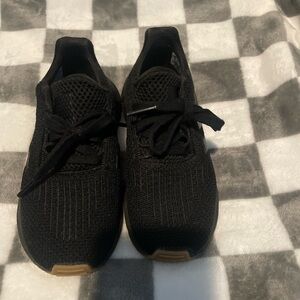 Like New! Black Adidas toddler size 10.